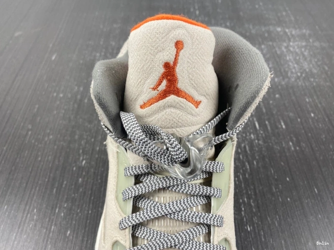 Boostmaster lin SE 5 Jordan Retro Brown Craft Air Orewood Light FD9222-180 0813